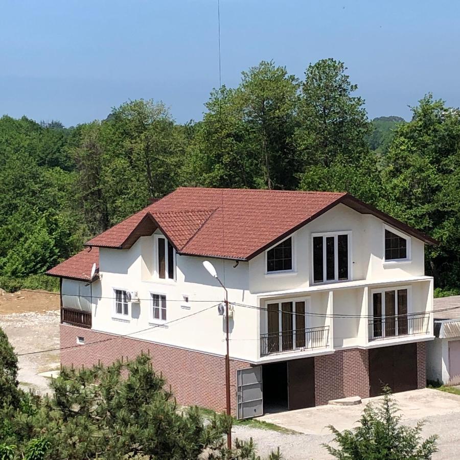 Гостевой дом Guest House Пицунда Экстерьер фото
