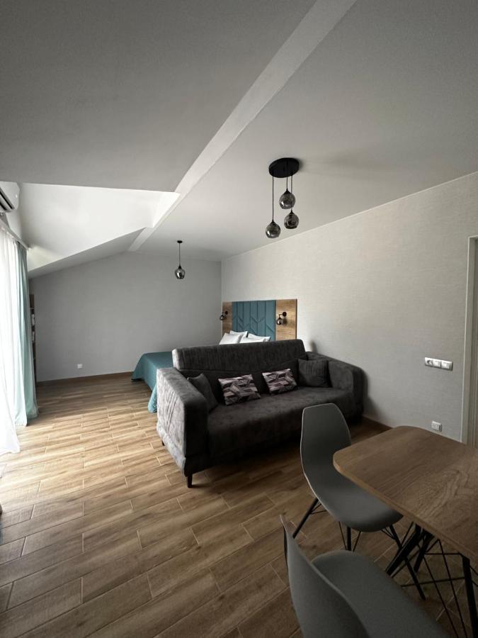 Гостевой дом Guest House Пицунда Экстерьер фото