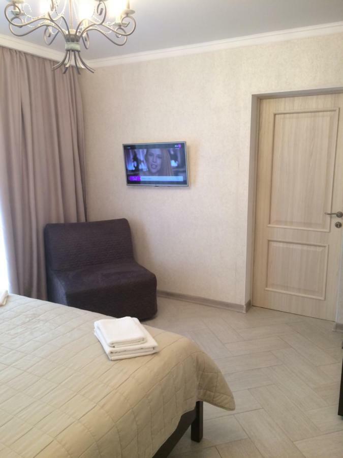 Гостевой дом Guest House Пицунда Экстерьер фото